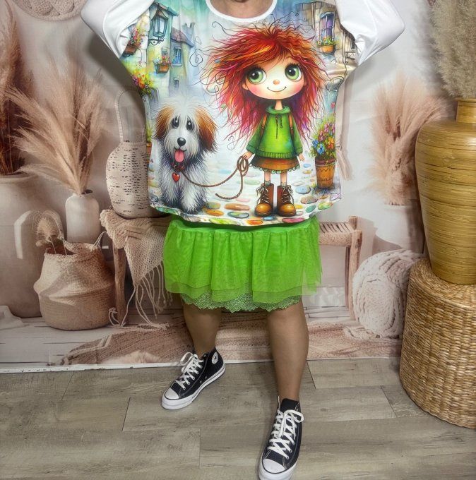 Top ample blanc manches longues La Fillette rousse et son petit chien du 40 au 52/54 