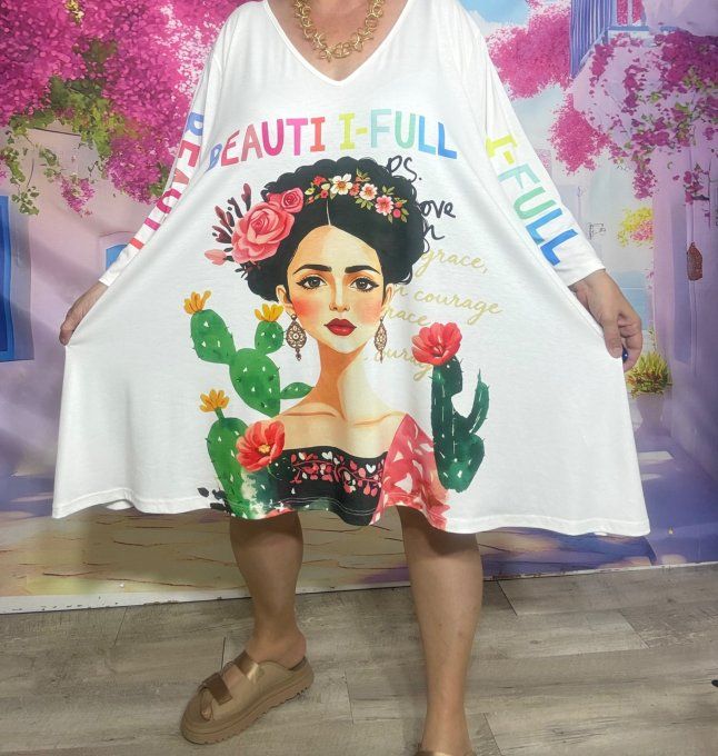 Robe trapèze courte blanche ou maxi-tunique Beautiful Frida Kahlo du 42 au 56 