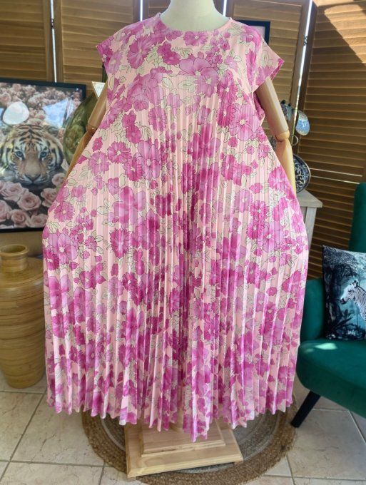 Robe ample longue plissée manches courtes Fleurs Printanières fuschia et rose poudré du 38 au 48/50
