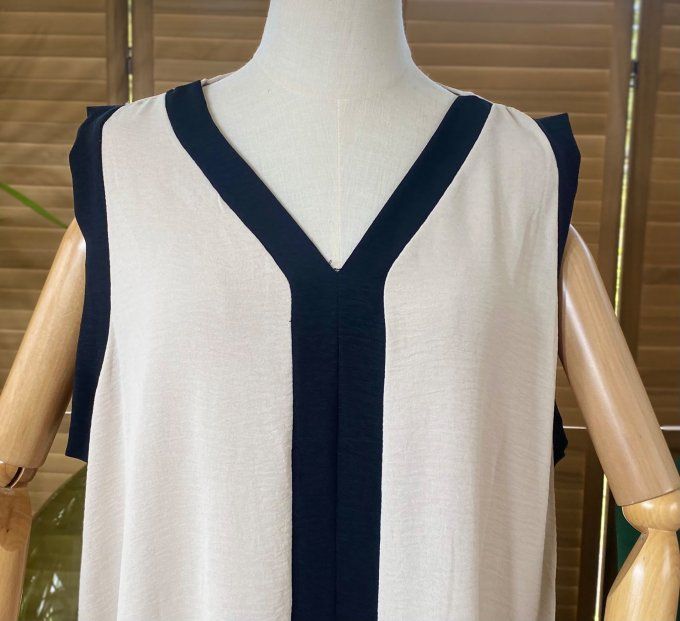 Robe longue trapèze beige et noire du 40 au 50  
