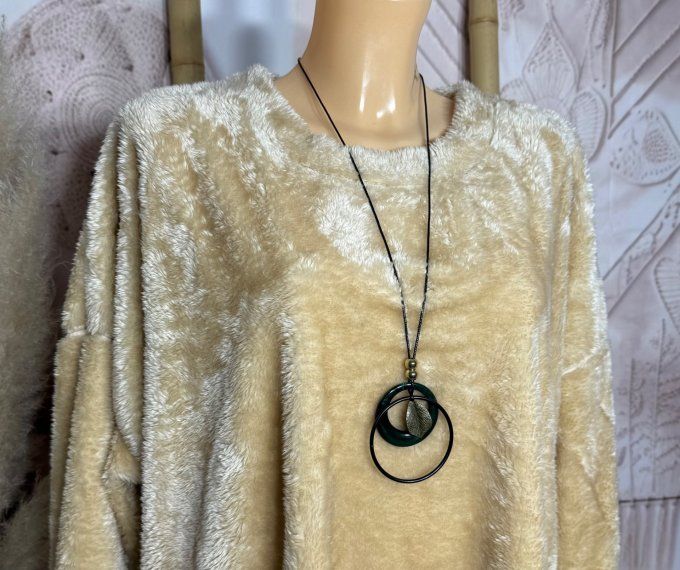 Robe ou maxi-sweat peluche beige champagne + collier douceur +++ du 40 au 50 
