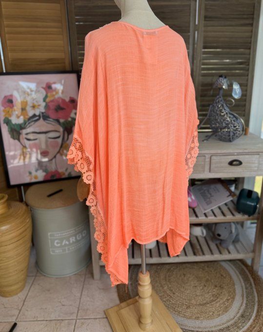 Tunique de plage façon poncho orange fluo broderie anglaise du 42 au 56