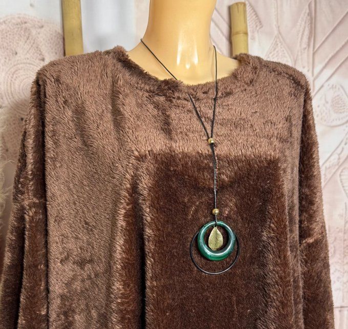 Robe ou maxi-sweat peluche chocolat + collier douceur +++ du 40 au 50