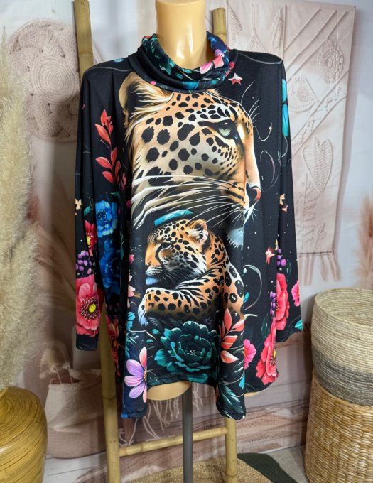 Top ample col bénitier noir Le Tigre Majestueux du 42 au 54/56  