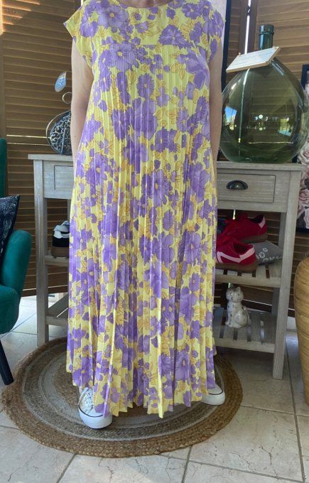 Robe ample longue plissée manches courtes Fleurs Printanières jaunes et Lilas du 38 au 48/50
