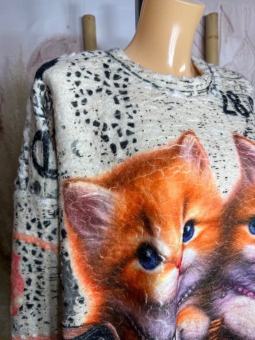 Robe courte ou Sweat long polaire duveteuse crème Les Chats dans les baskets du 40 au 50/52 