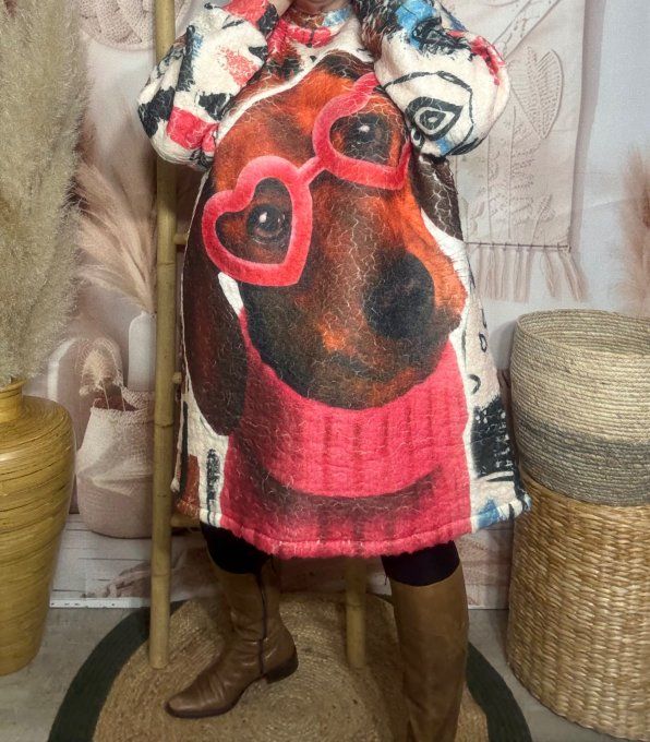 Robe courte ou Sweat long polaire duveteuse crème Mon Teckel Lunettes coeurs du 40 au 50/52