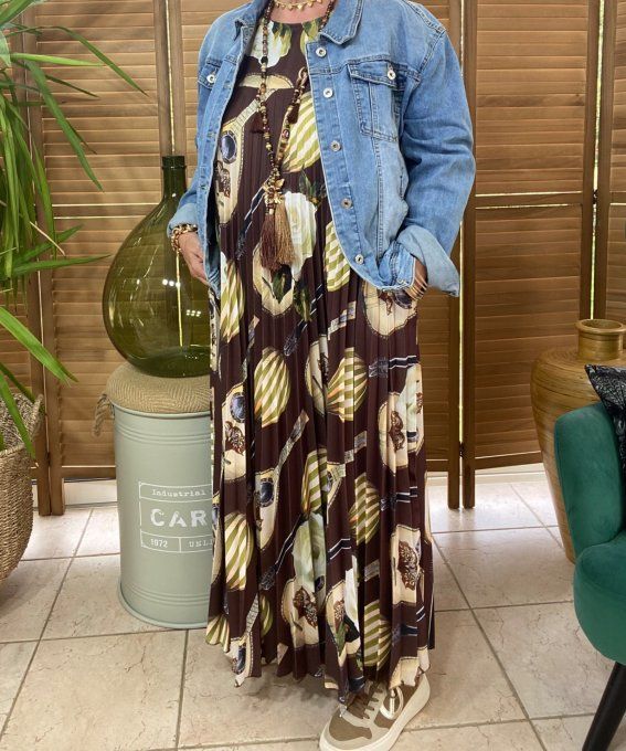 Robe ample longue plissée manches courtes chocolat Mandolines et Banjos du 38 au 48