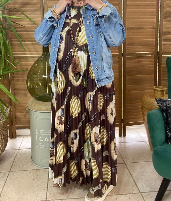 Robe ample longue plissée manches courtes chocolat Mandolines et Banjos du 38 au 48