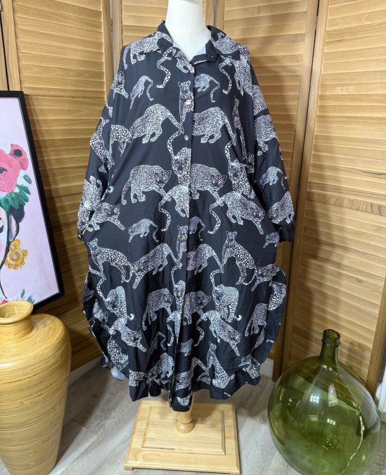Robe-chemise longue noire volantées Panthères grises du 40 au 50/52 