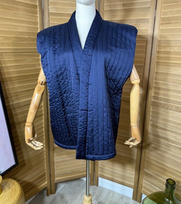 Veste courte sans manches matelassée satinée marine + ceinture du 36 au 50 et même + 