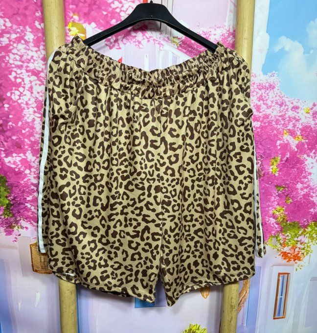 Ensemble Léopard Chocolat et camel Tee-shirt ample et short confort +++ du 38 au 52  