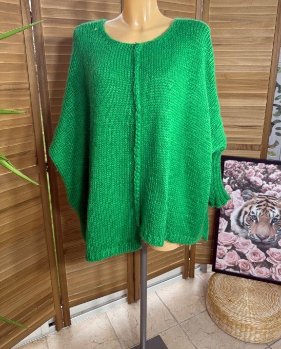 pull asymétrique oversize sans laine vert Gucci col V douceur +++ du 42 au 56/58