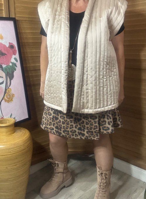 Veste courte sans manches matelassée satinée beige + ceinture du 36 au 50 et même +