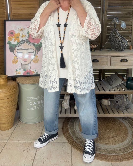 Veste en dentelle blanche étoiles Skulls & Red Roses du 36 au 48 et même +  