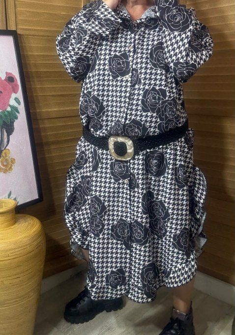 Robe-chemise longue noire pieds de coq volantées Roses noires du 40 au 50/52  