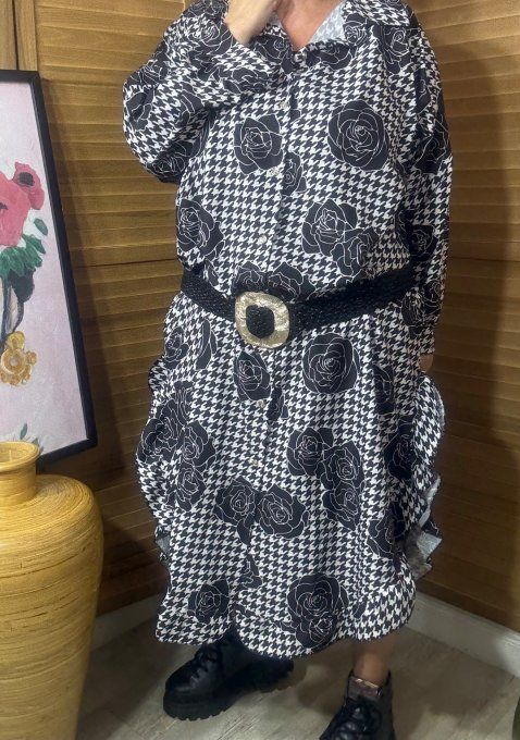 Robe-chemise longue noire pieds de coq volantées Roses noires du 40 au 50/52  