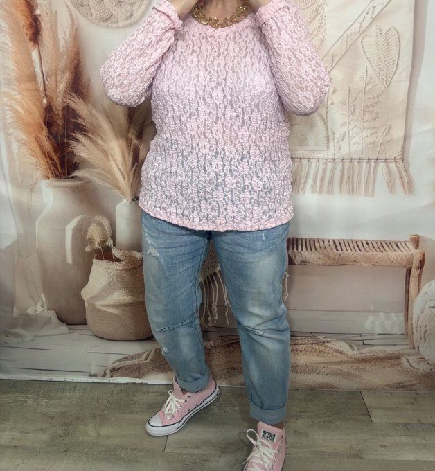 Top dentelle rose poudré Col arrondi manches longues confort +++ du 36 au 48 