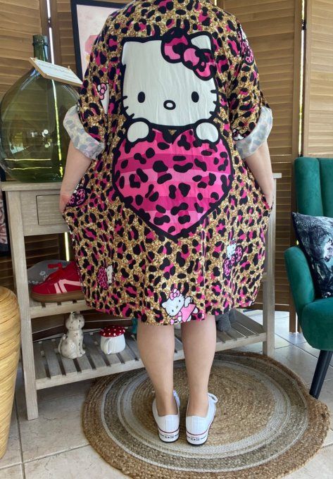Robe chemise oversize léopard Gold et fuschia Hello Kitty du 42 au 52/54  