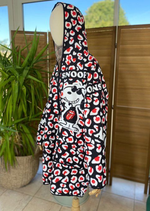 Coupe-vent à capuche déperlant Léopard Love Snoopy du 38 au 50/52 et même + si porté ouvert