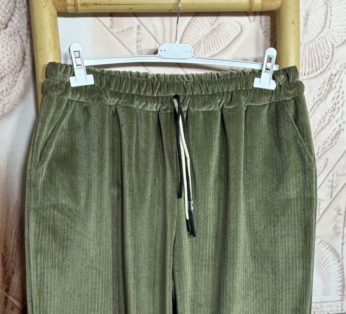 pantalon velours rayé façon jogg Kaki doublé confort ++++ du 40 au 50 