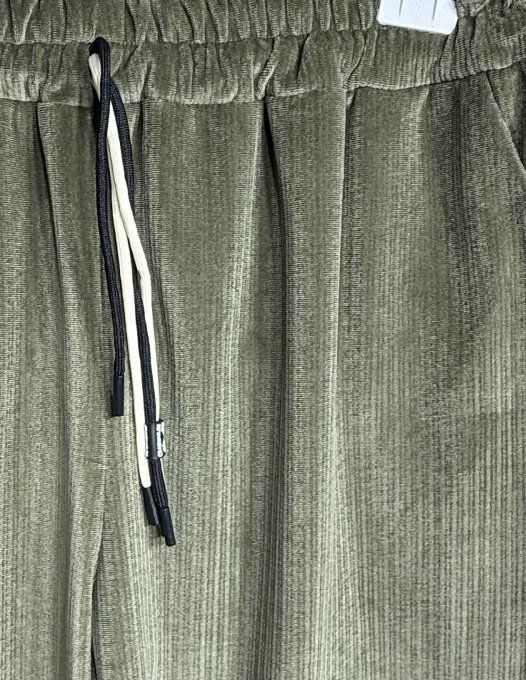 pantalon velours rayé façon jogg Kaki doublé confort ++++ du 40 au 50 