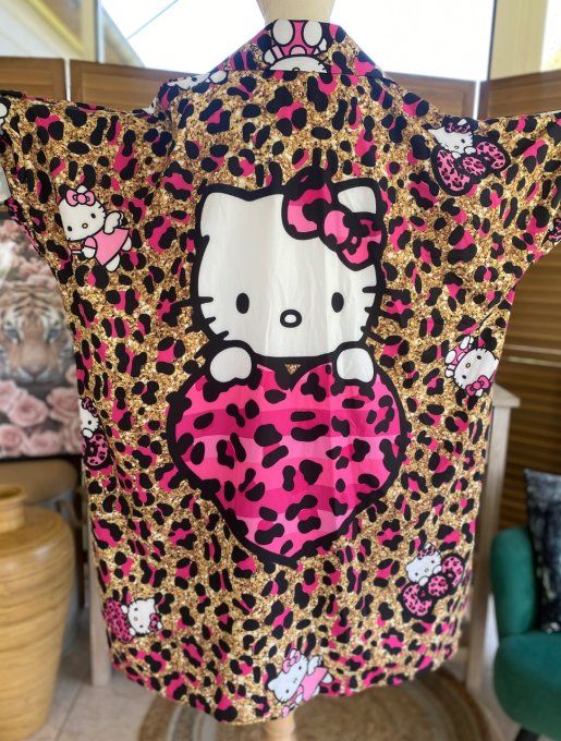 Robe chemise oversize léopard Gold et fuschia Hello Kitty du 42 au 52/54  