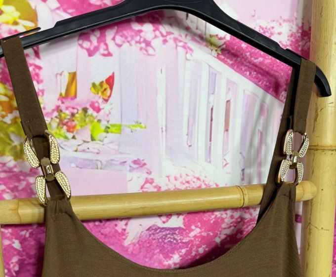 Robe à bretelles Chocolat trapèze longue boucles dorées  douceur +++ du 40 au 50 