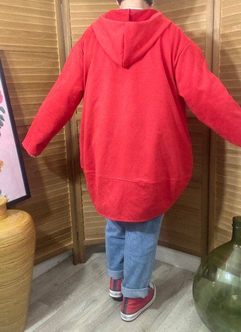 Manteau à capuche suédine rouge douceur +++ du 42 au 52 et même + 