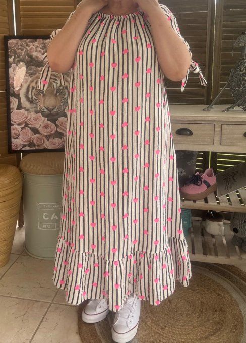 Robe longue gaze de coton écru rayé noir coeurs rose fluo du 40 au 50 