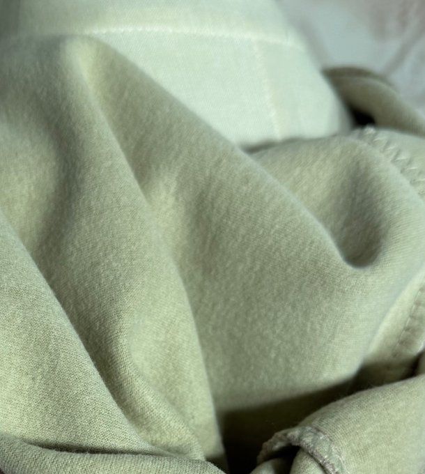 Gilet à capuche velours rayé gris perle doublé confort ++++ du 40 au 52  