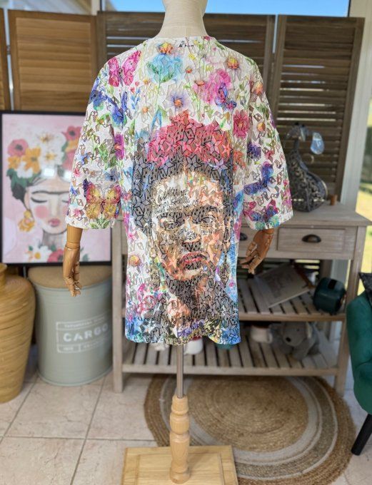 Veste en dentelle blanche étoiles & Fleurs multicolores Frida Kahlo du 36 au 48 et même +  