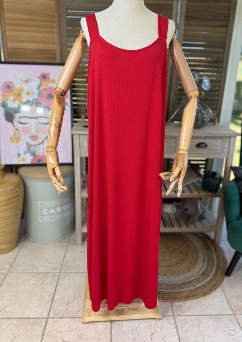 Robe trapèze longue à bretelles larges rouge côtelée du 40 au au 52/54 