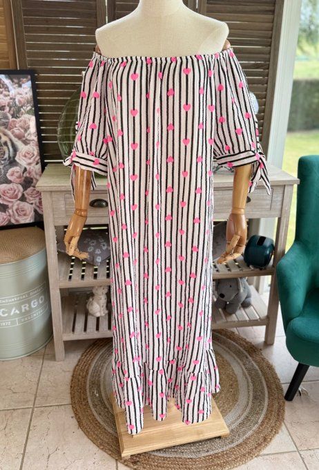 Robe longue gaze de coton écru rayé noir coeurs rose fluo du 40 au 50 
