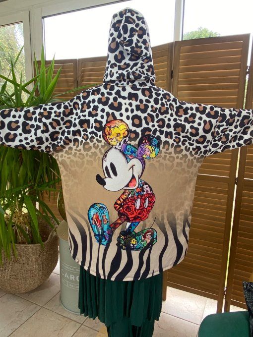 Gilet à capuche Léopard Beige Mickey & Friends du 40 au 54 et même + si porté ouvert