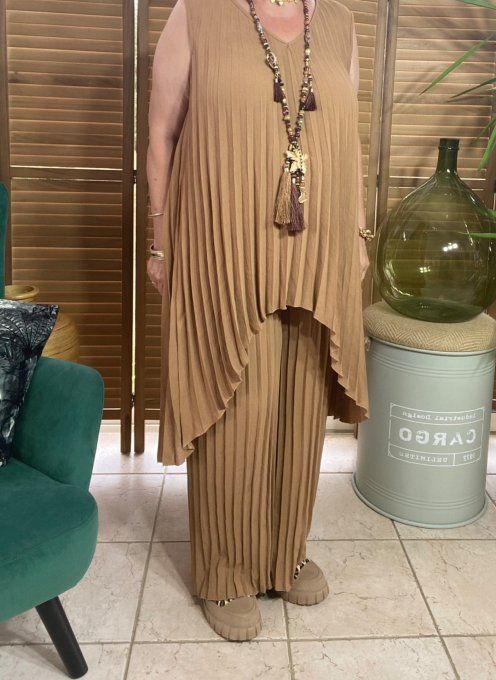 Ensemble plissé pantalon palazzo + tunique asymétrique Camel du 38 au 48/50