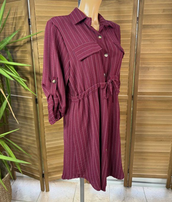 Robe chemise rayée bordeaux taille ajustable manches réglables du 34 au 42 et + si portée ouverte