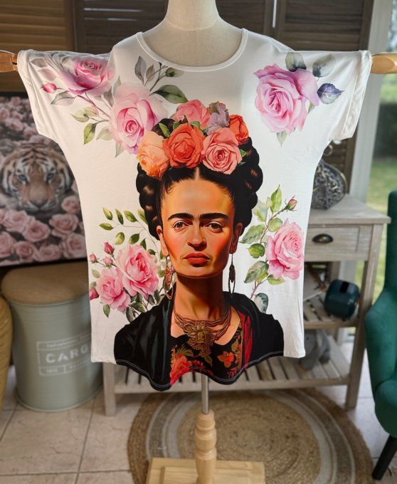Tunique longue ou robe courte blanche Frida Kahlo aux Fleurs du 40 au 50/52 