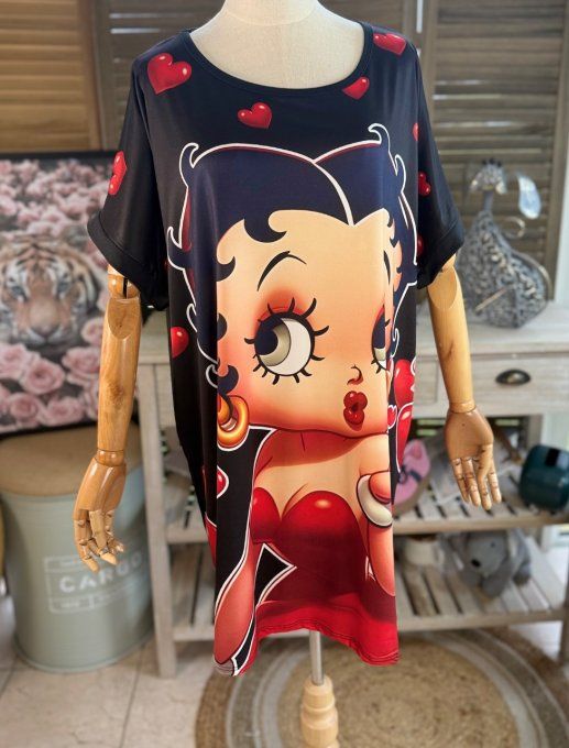 Tunique longue ou robe courte noire Betty Boop Coeurs rouges du 40 au 50/52 