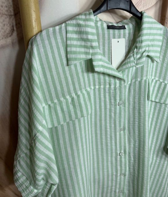 Chemise oversize rayée Vert menthe & blanc effet gaufré et aspect Lin du 40 au 52/54