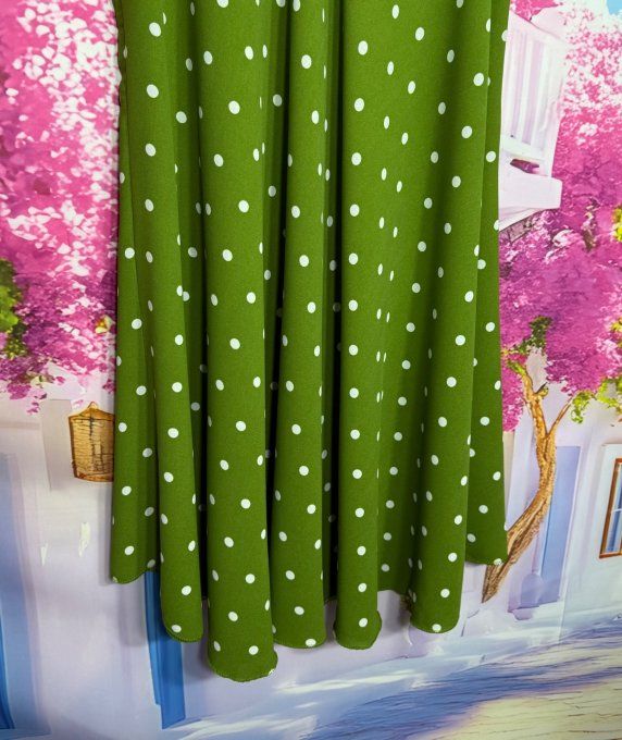 Robe trapèze mi-longue asymétrique Vert Olive à pois blancs douceur +++ du 38 au 48/50 
