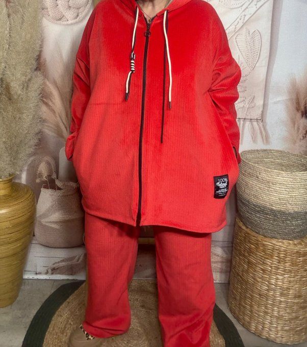 Gilet à capuche velours rayé rouge doublé confort ++++ du 40 au 52