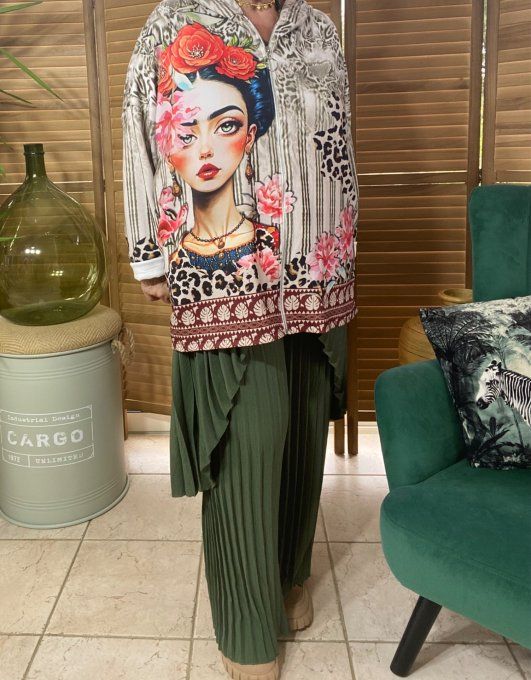 Gilet à capuche inspi Frida Kahlo Années Folles du 40 au 54 et même + si porté ouvert