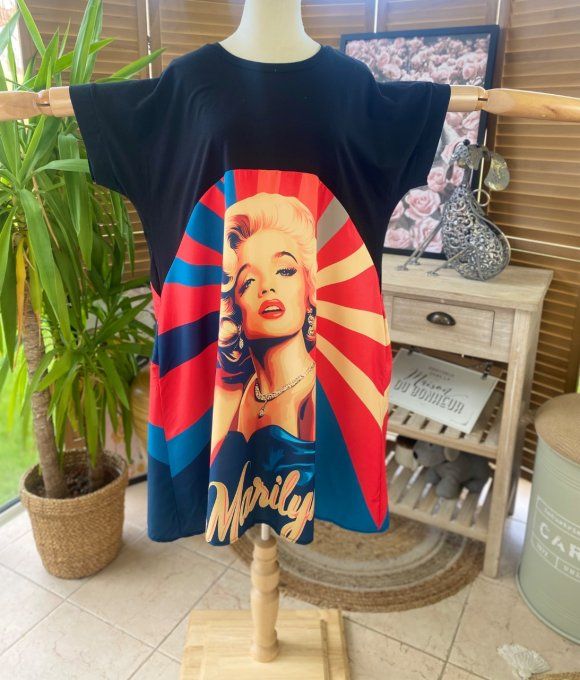 Robe trapèze courte noire & multicolore Marylin Monroe Rétro chic du 40 au 50