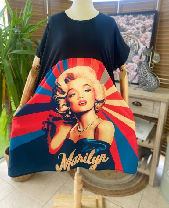 Robe trapèze courte noire & multicolore Marylin Monroe Rétro chic du 40 au 50