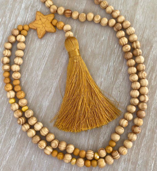 Sautoir étoile pompon moutarde & perles bois bohème chic 
