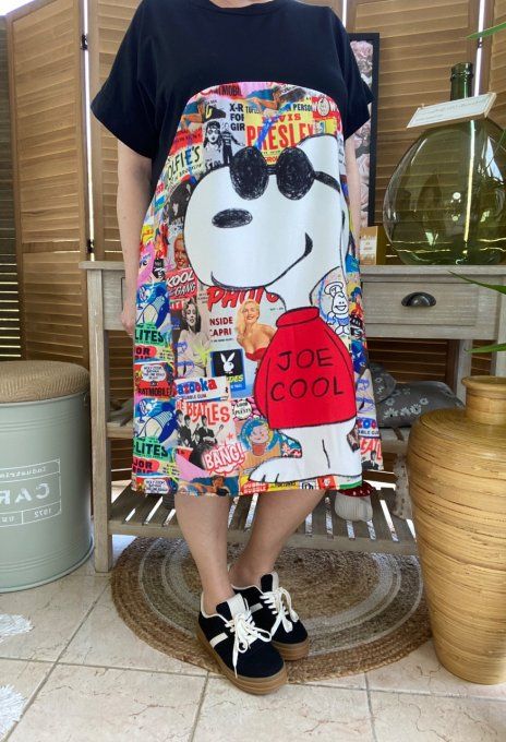 Robe trapèze courte noire & multicolore Love Snoopy Sixties du 40 au 50
