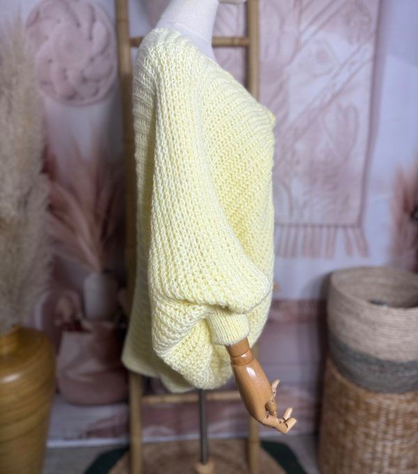 Pull ample façon Papillon manches chauve-souris jaune pâle douceur +++ du 42 au 58/60