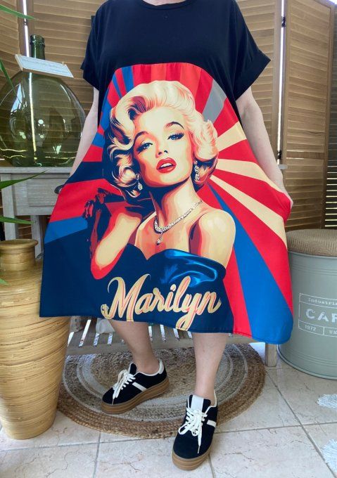 Robe trapèze courte noire & multicolore Marylin Monroe Rétro chic du 40 au 50
