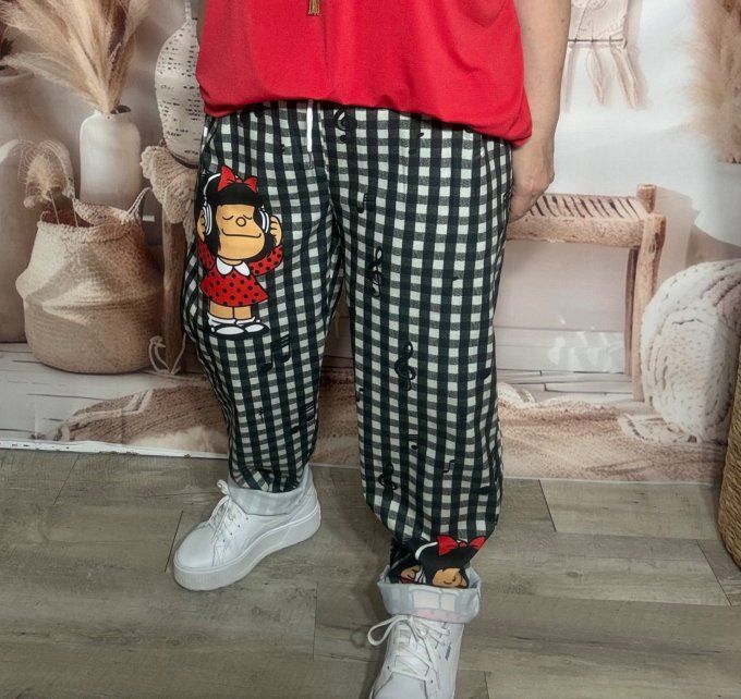 pantalon jogg dit "magique" carreaux noirs Mafalda & Music confort ++++ du 40 au 50 